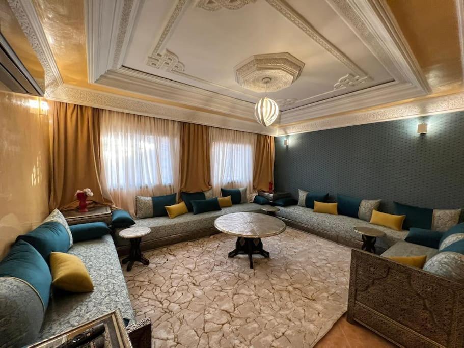 Superbe Appartement Avec Parking Gratuit Marrakesh Exterior foto